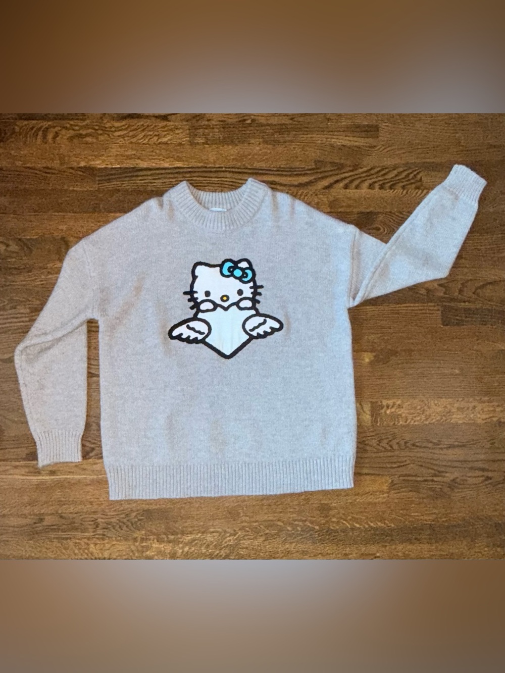 Forever 21 x Sanrio Hello Kitty Blue Angel Knit Sweater Gray Women’s Small